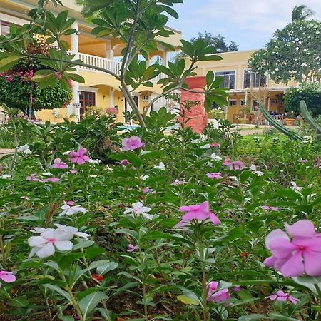 Hanbee'S Resort Puerto Princesa Kültér fotó
